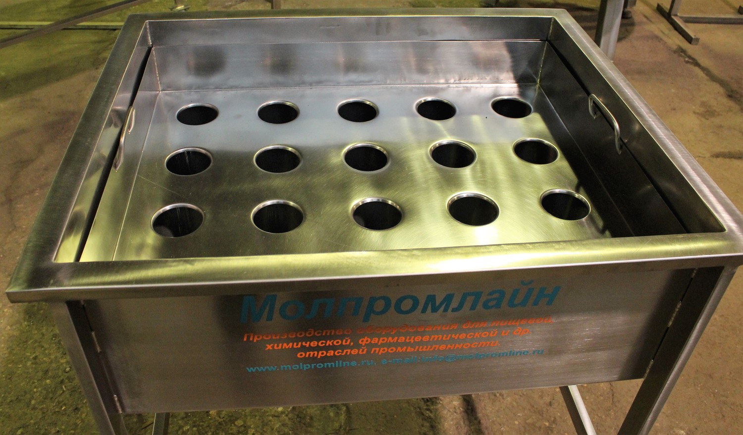 Формовочный стол